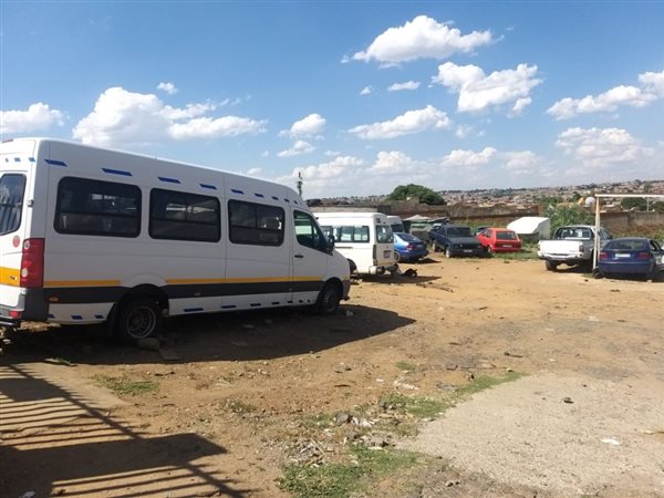 2822 m² Land available in Tembisa