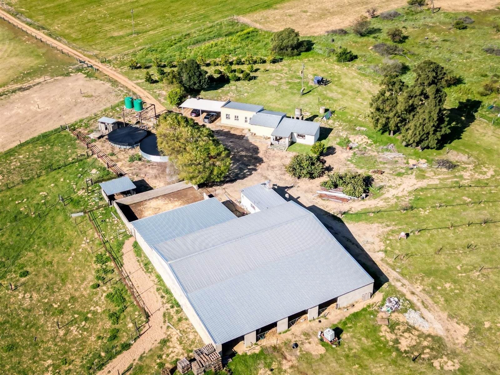 17.2 ha Farm in Malmesbury photo number 3