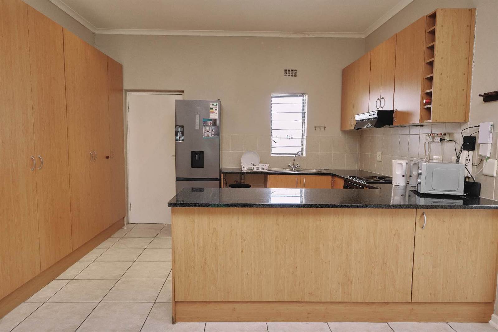 2 Bed House in Plattekloof photo number 9