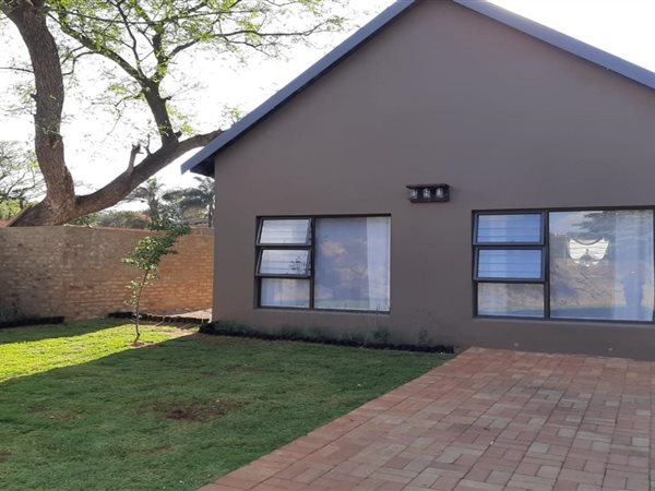 1 Bed House in Fairland