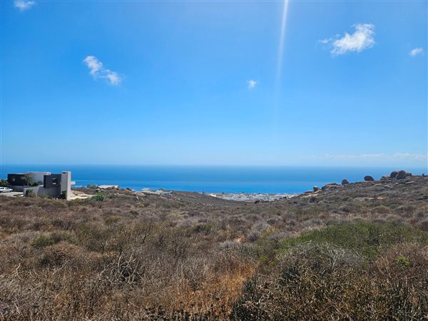 1.3 ha Land available in Britannica Heights