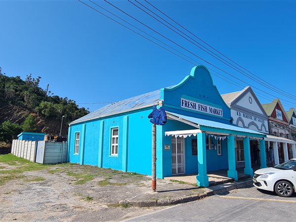 142 m² Commercial space 142 m² Commercial space