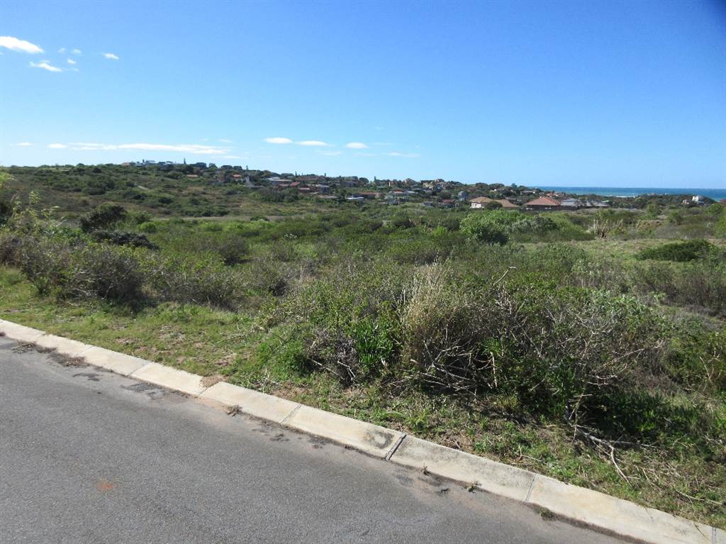 754 m² Land available in Emerald Heights photo number 3