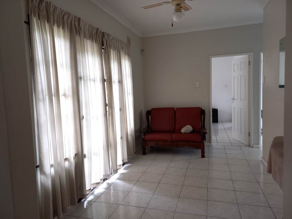 3 Bed House in Mt Edgecombe Estate 1 & 2 photo number 19
