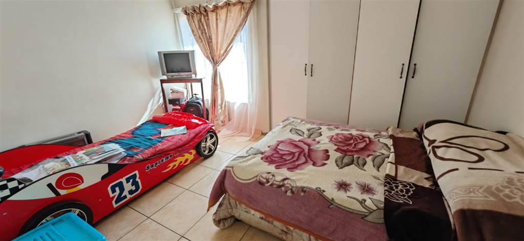3 Bed House in Clarina photo number 9