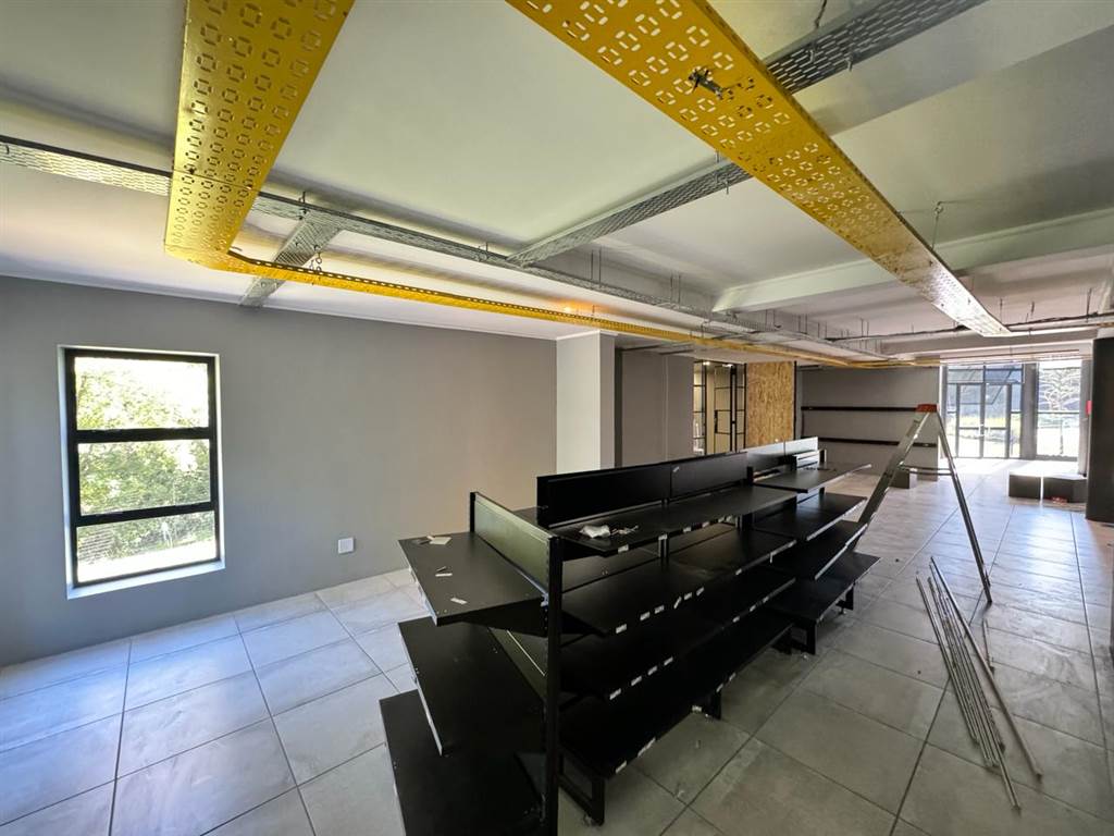 312  m² Commercial space in Bryanston photo number 9