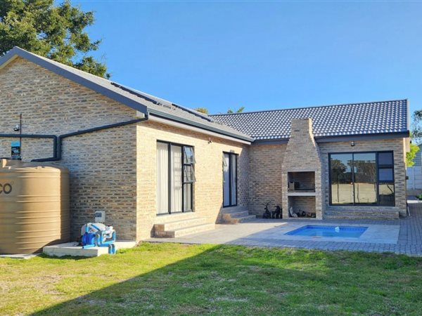 4 Bedroom House