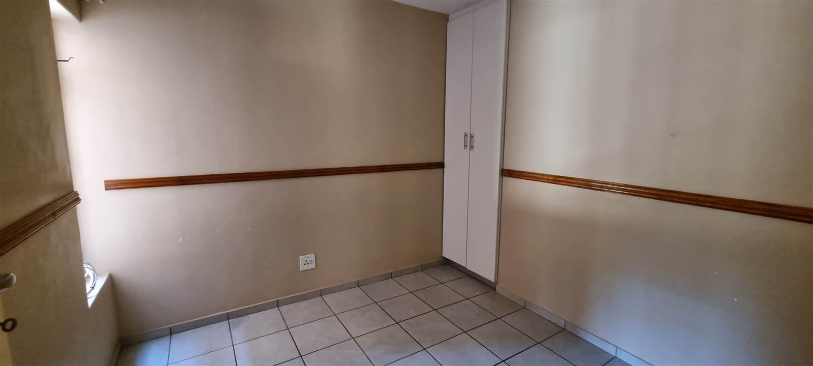 3 Bed Townhouse in Newlands photo number 16