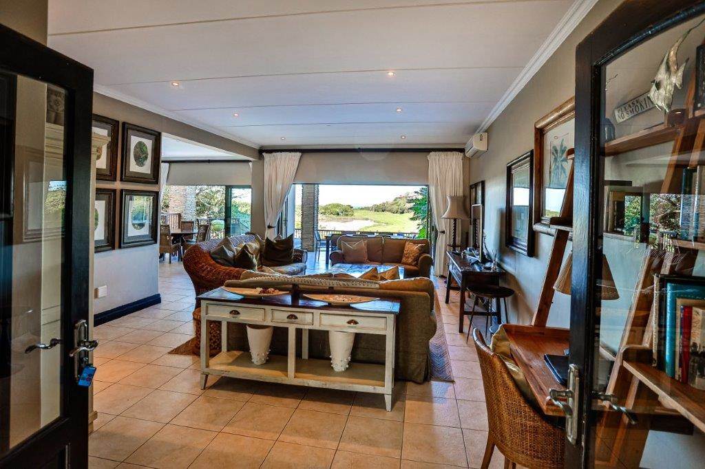 4 Bed House in Zimbali Estate photo number 2