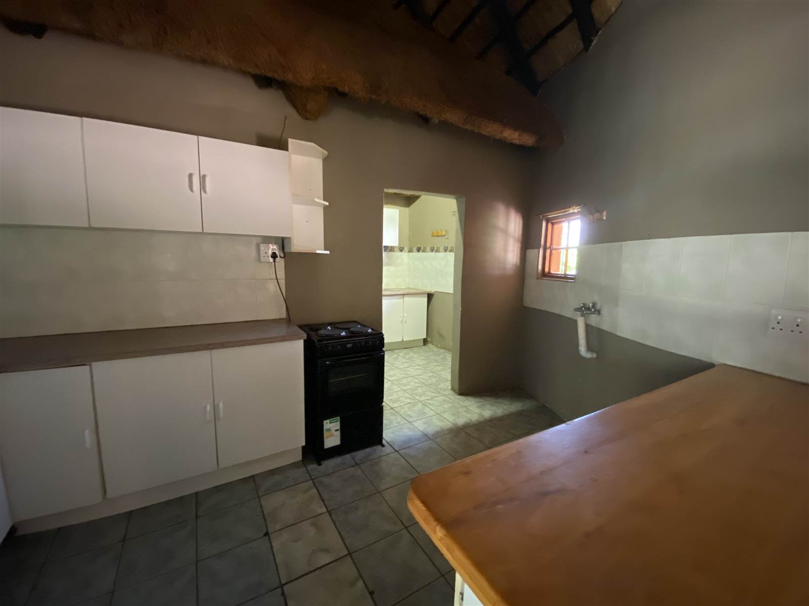 3 Bed Townhouse in Mookgophong (Naboomspruit) photo number 11