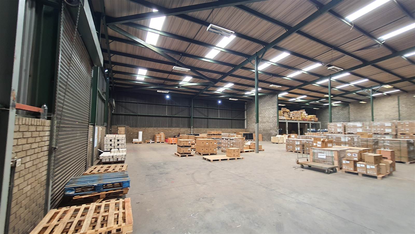 2346  m² Industrial space in Spartan photo number 2