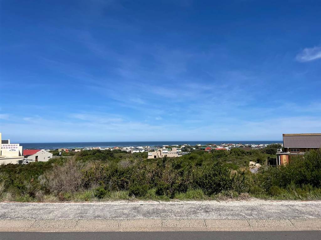 874 m² Land available in Bettys Bay photo number 9