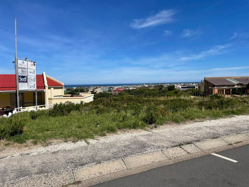 874 m² Land available in Bettys Bay photo number 3
