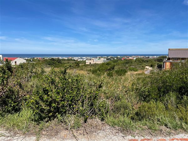 874 m² Land available in Bettys Bay
