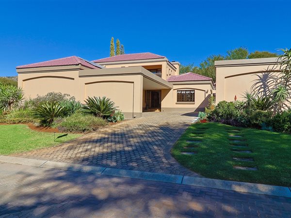 5 Bedroom House 5 Bedroom House
