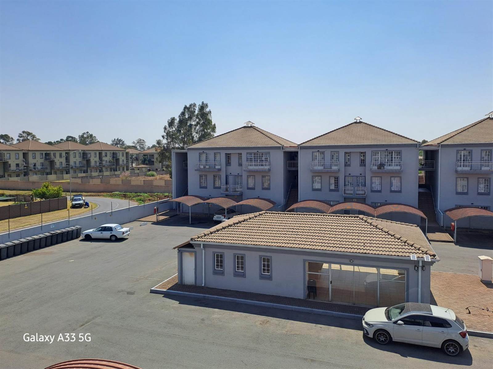 1 Bed Apartment in Brakpan North photo number 17