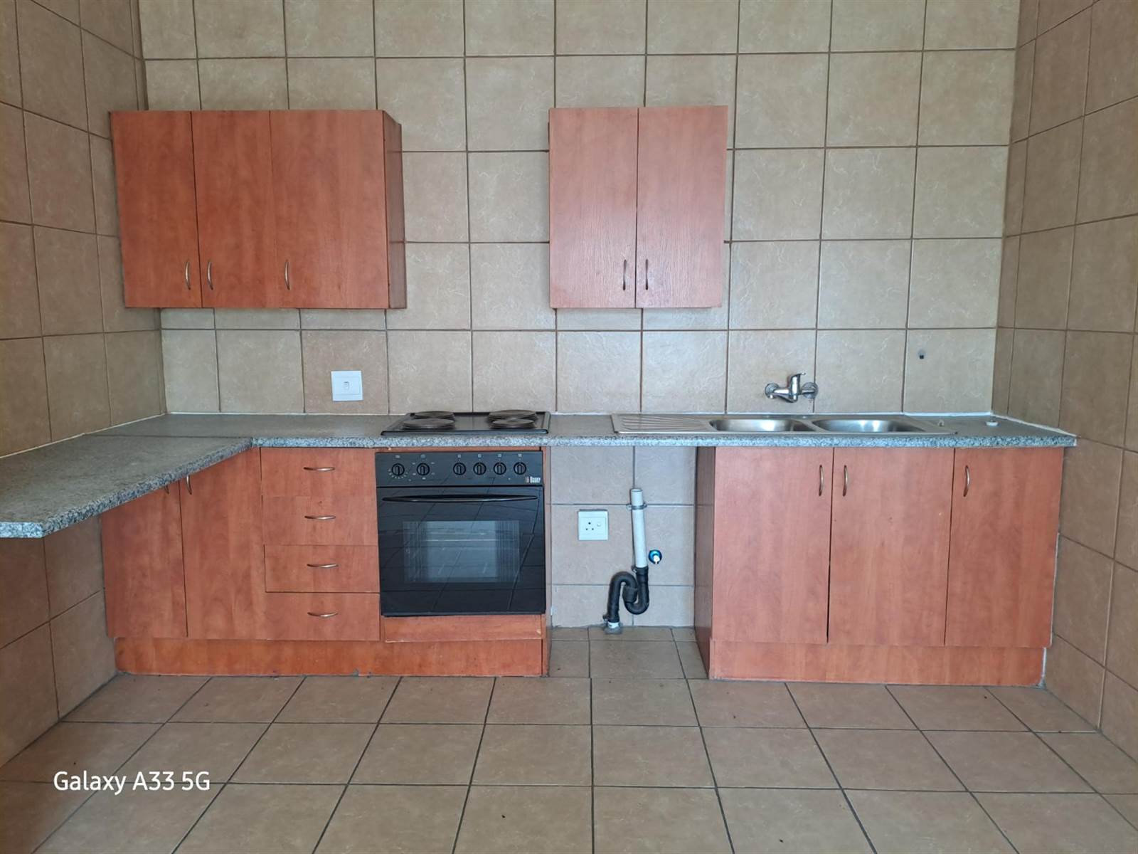 1 Bed Apartment in Brakpan North photo number 5