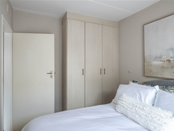 2 Bed Apartment in Noordwyk