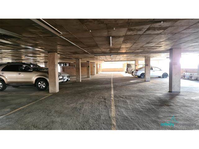 185  m² Office Space in Rietfontein photo number 10