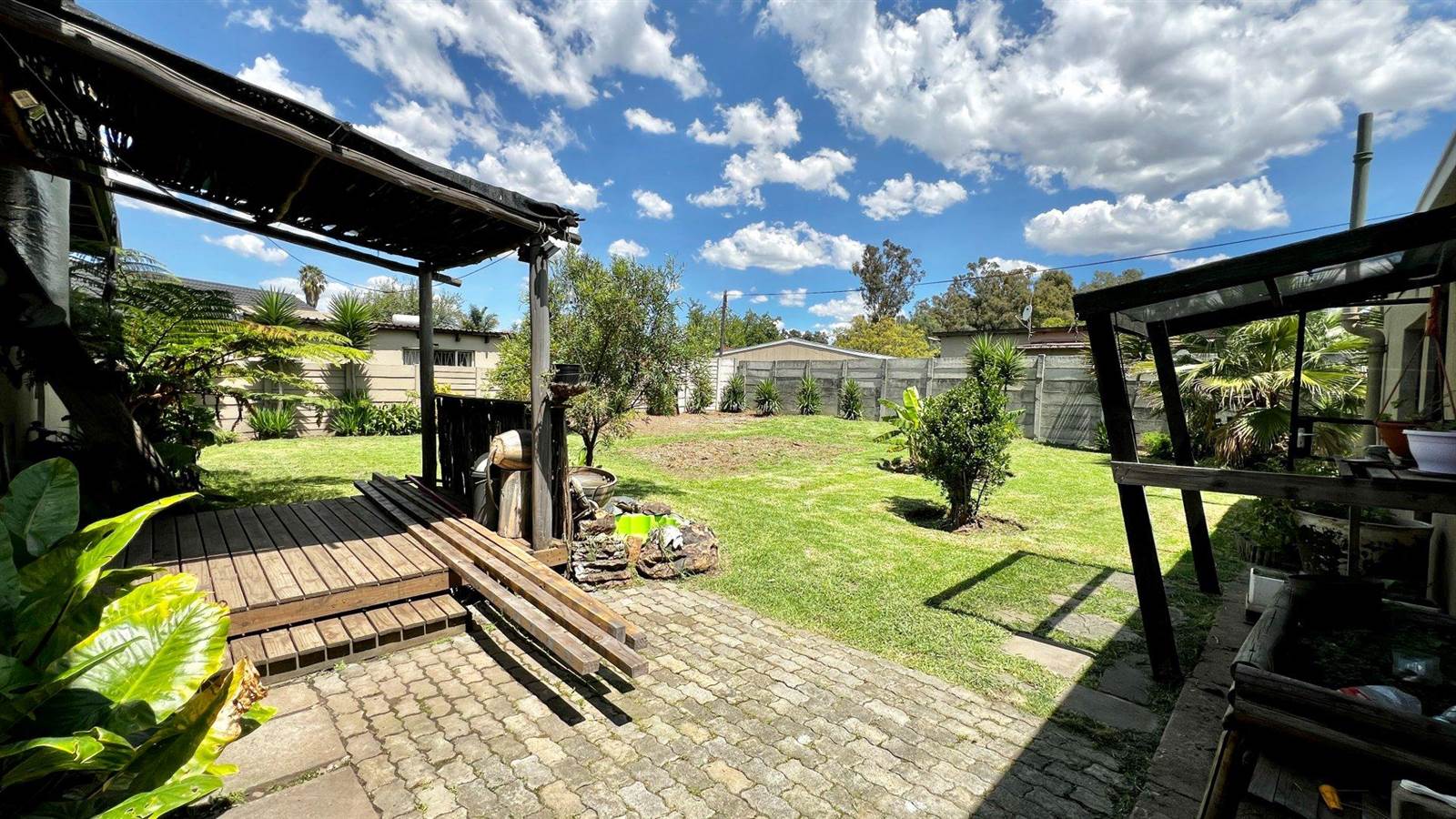 3 Bed House in Brenthurst photo number 30