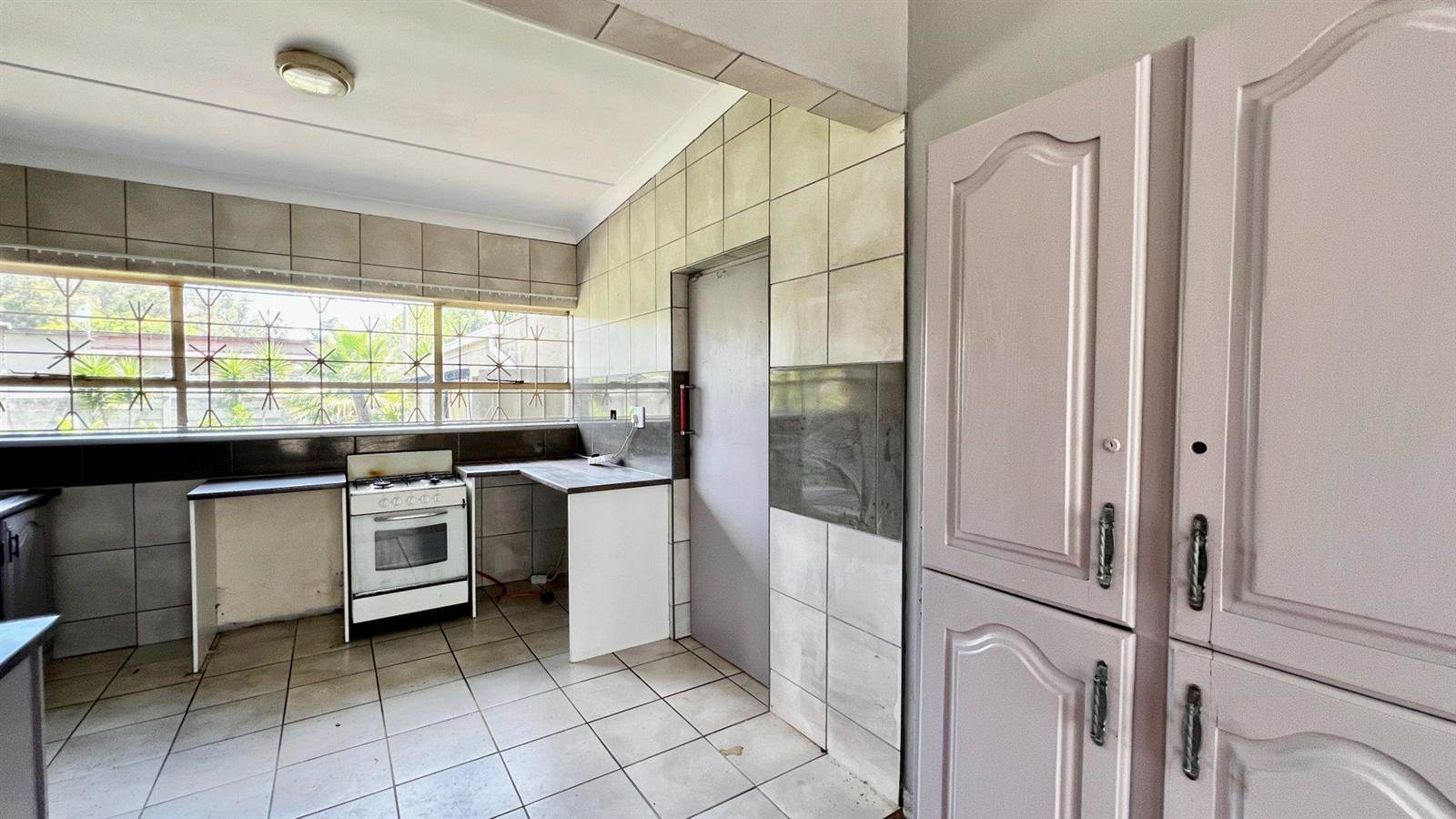 3 Bed House in Brenthurst photo number 8