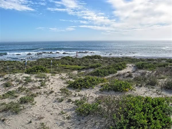 1111 m² Land available in Shelley Point