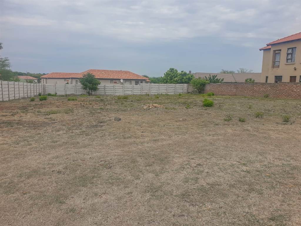 840 m² Land available in Brits photo number 3