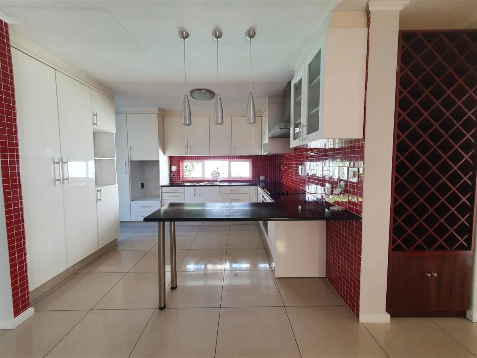 3 Bed House in Durbanville Central photo number 10