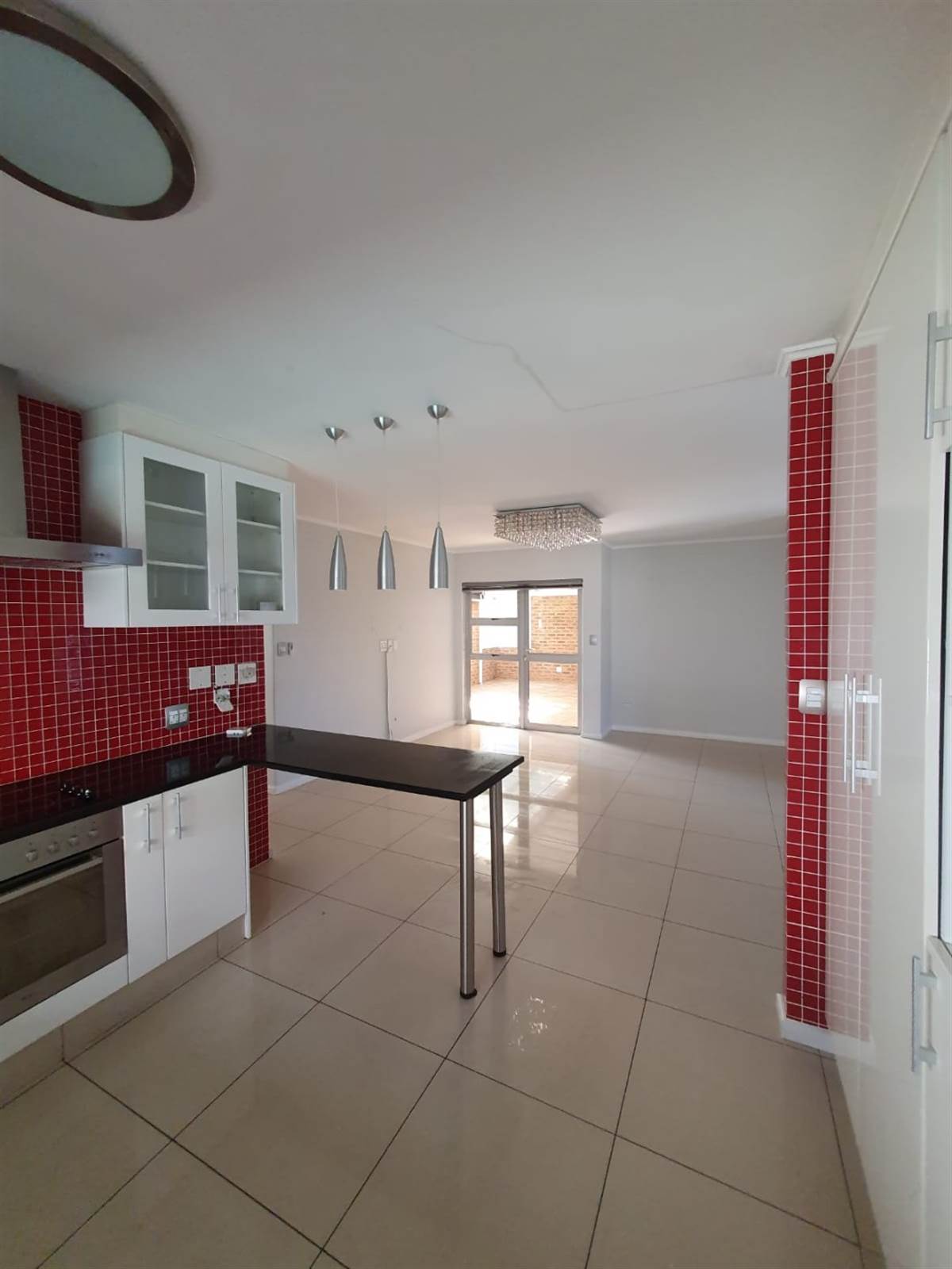 3 Bed House in Durbanville Central photo number 9