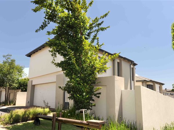 3 Bed Townhouse in Wendywood