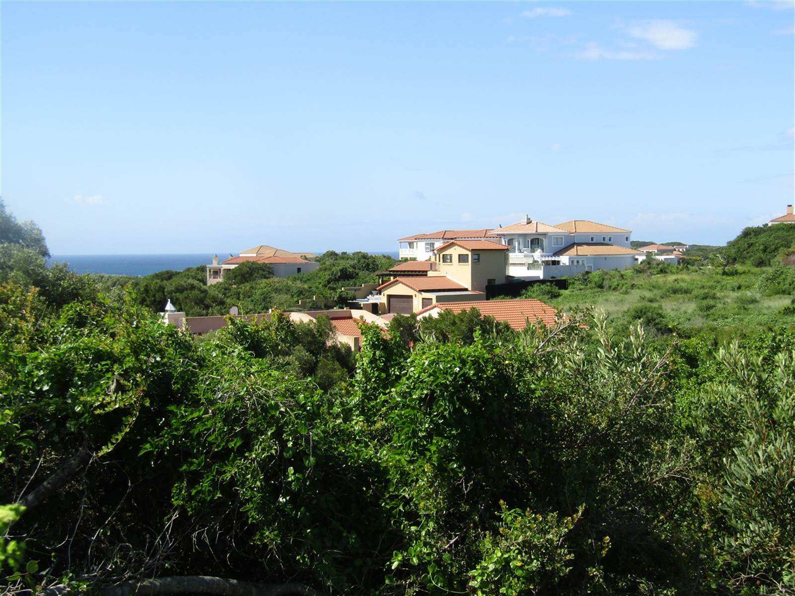 646 m² Land available in St Francis Bay photo number 4