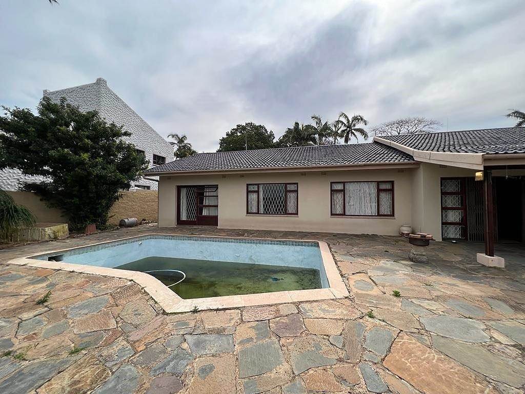 3 Bed House in Uvongo photo number 26