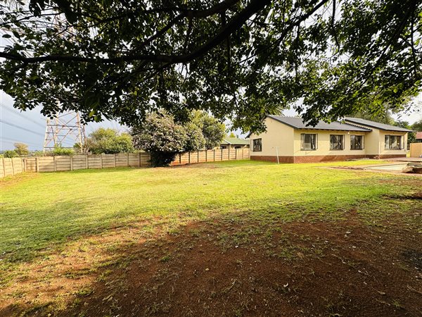 3 Bedroom House 3 Bedroom House
