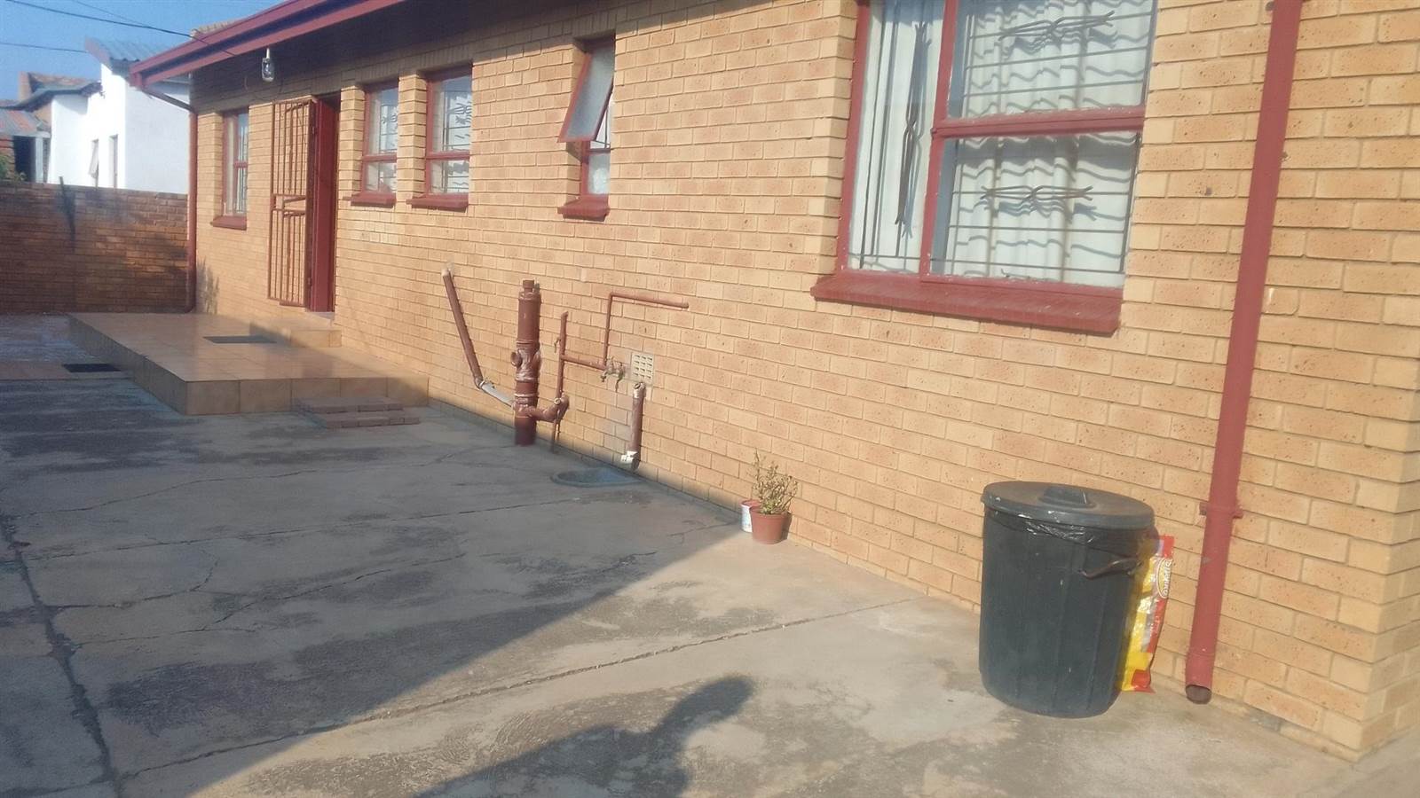 2 Bed House in Siyabuswa photo number 27