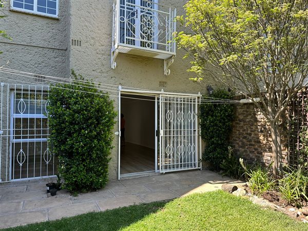 2 Bed Townhouse in Khyber Rock