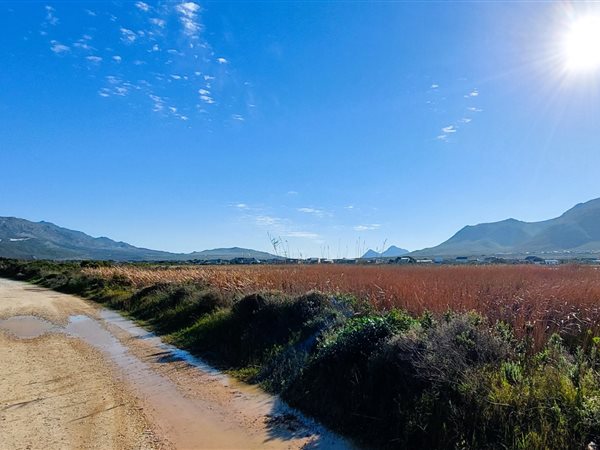 600 m² Land 600 m² Land
