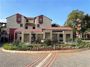 1 Bed Apartment in Hazeldean (Silverlakes Surroundings)