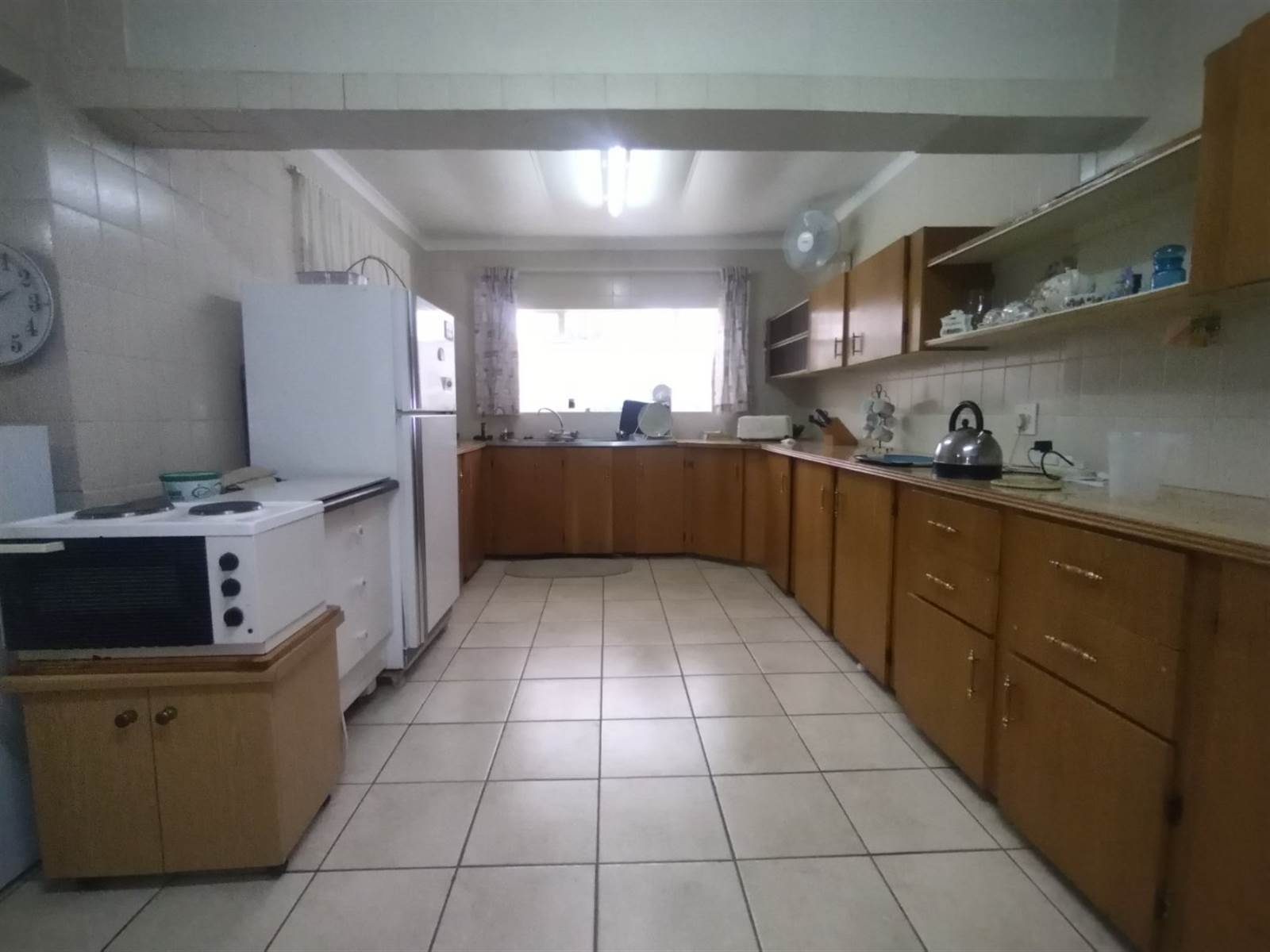 4 Bed House in Rensburg photo number 3