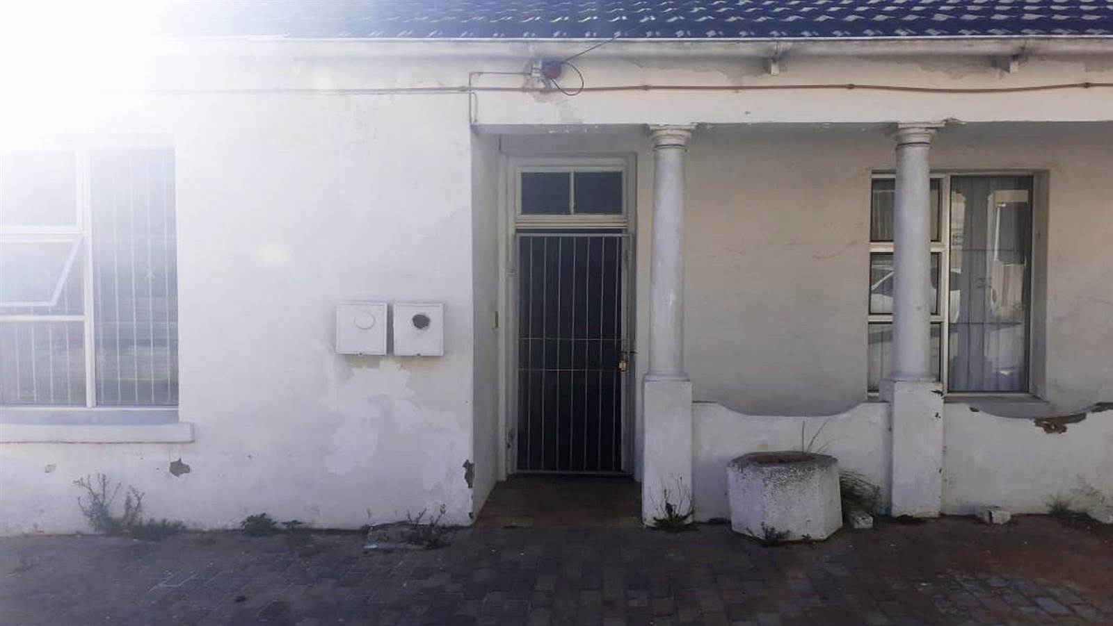 2 Bed House in Port Elizabeth Central photo number 5