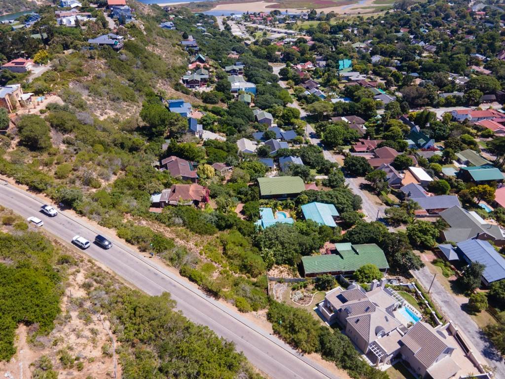 1335 m² Land available in Sedgefield photo number 2