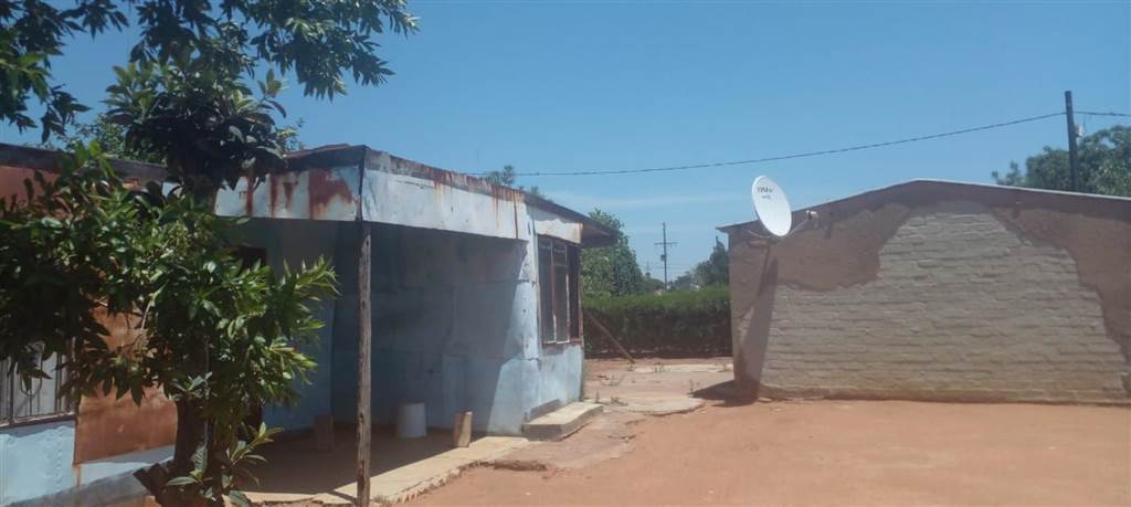 350 m² Land available in Lethlabile photo number 4
