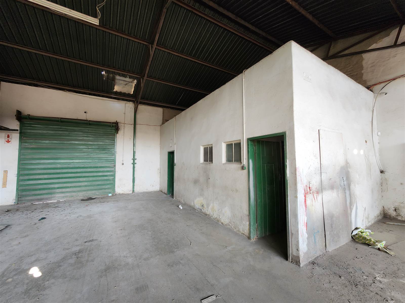 450  m² Industrial space in Driehoek photo number 4