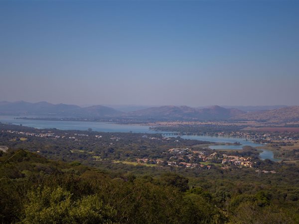 Commercial space in Hartbeespoort Dam