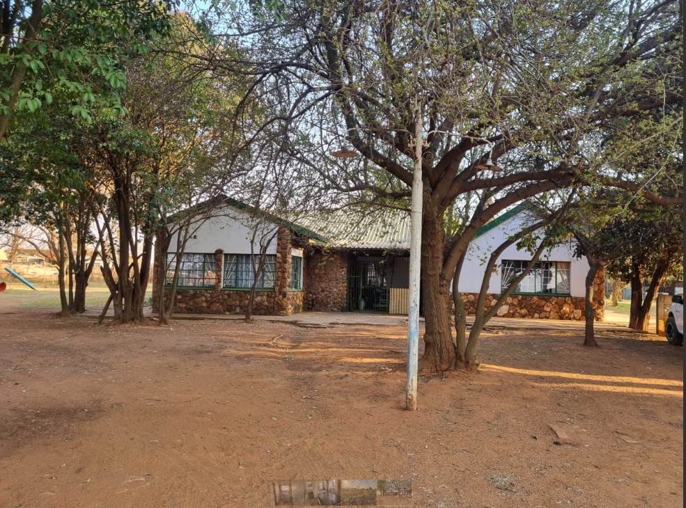 6 Bed House in Bapsfontein photo number 25