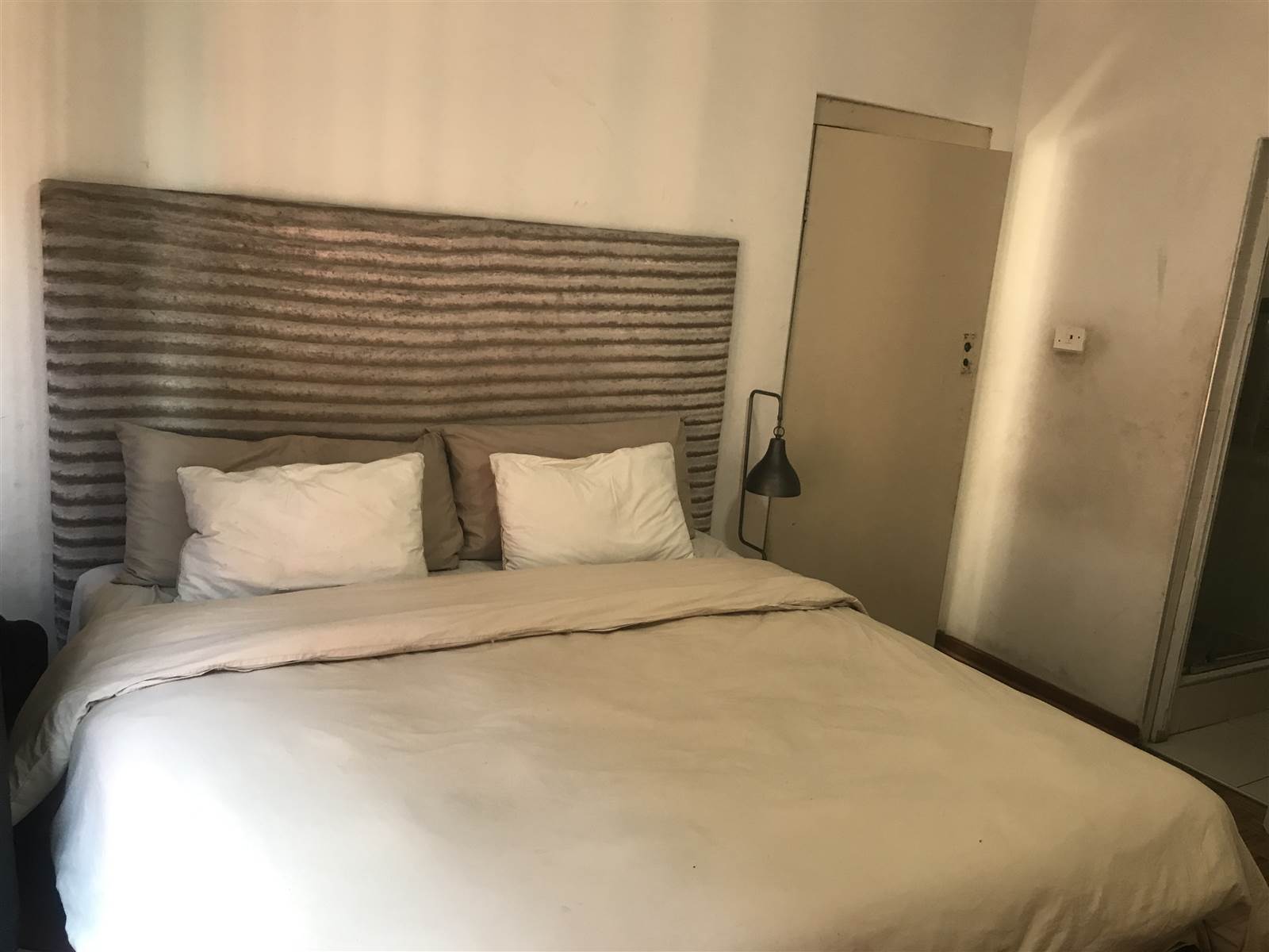 1 Bed Apartment in Durban CBD photo number 7
