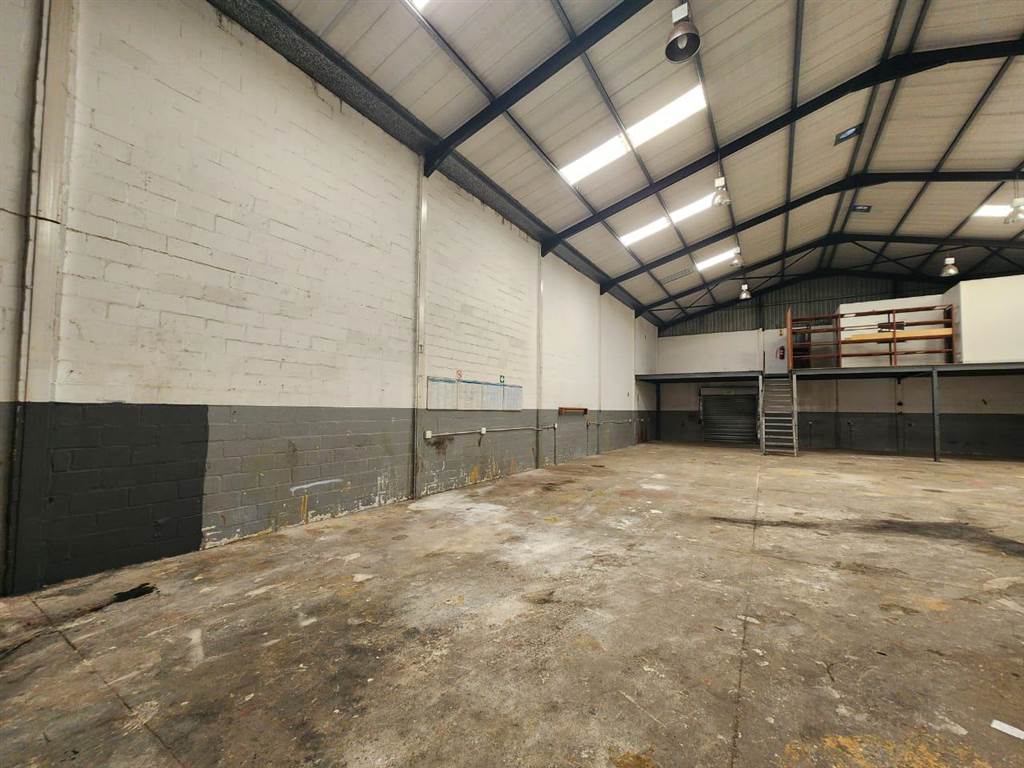 450  m² Industrial space in Kuilsriver photo number 4