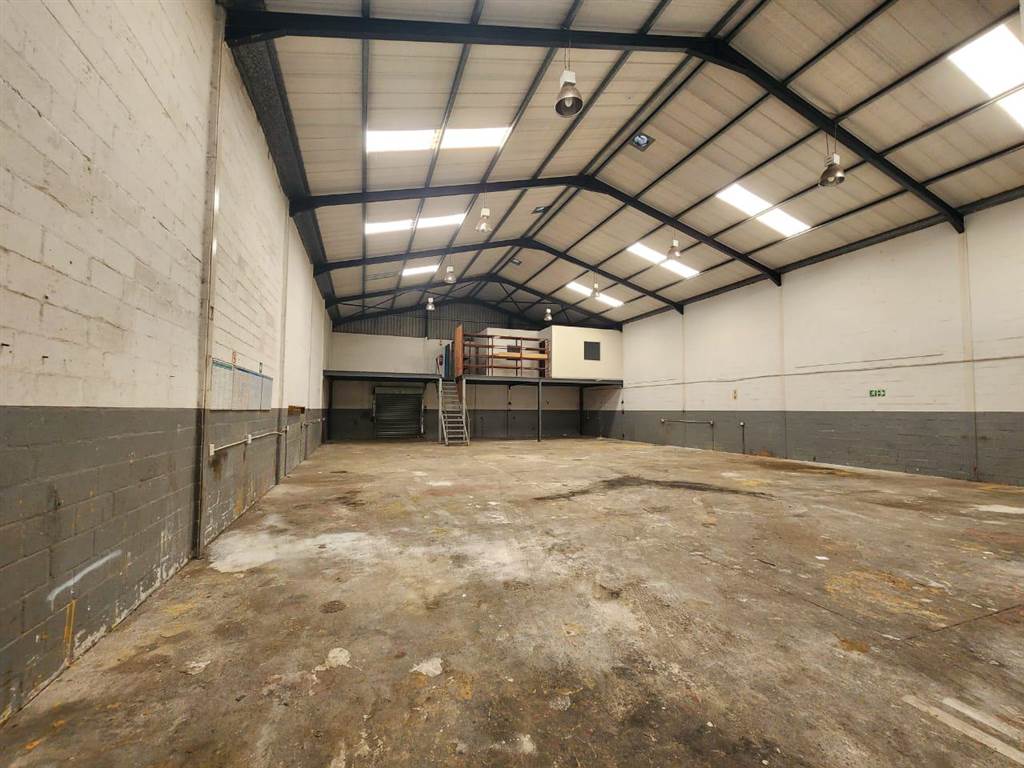 450  m² Industrial space in Kuilsriver photo number 17