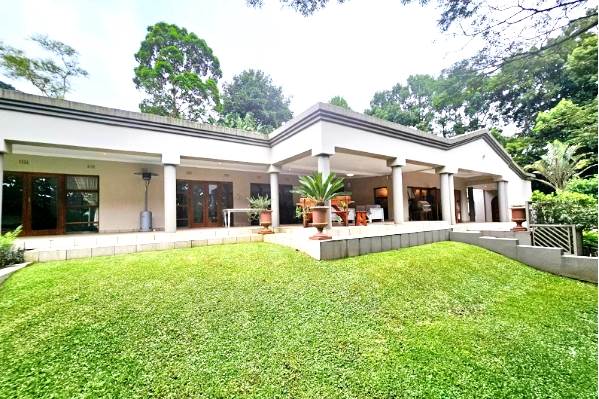 5 Bed House in Kloof photo number 27
