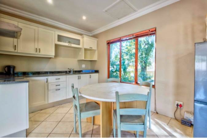 5 Bed House in Kloof photo number 21