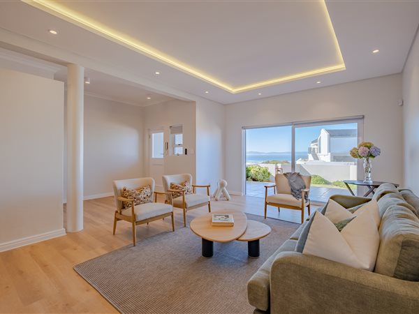 3 Bedroom Townhouse 3 Bedroom Townhouse